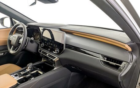 Lexus RX IV рестайлинг, 2025 год, 8 800 000 рублей, 9 фотография