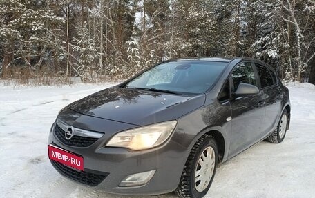 Opel Astra J, 2010 год, 485 000 рублей, 1 фотография
