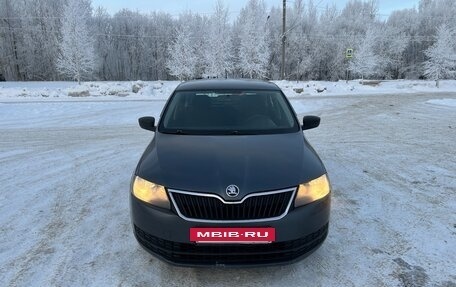 Skoda Rapid I, 2016 год, 900 000 рублей, 3 фотография