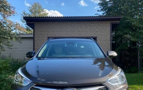 Hyundai Santa Fe III рестайлинг, 2017 год, 2 400 000 рублей, 1 фотография