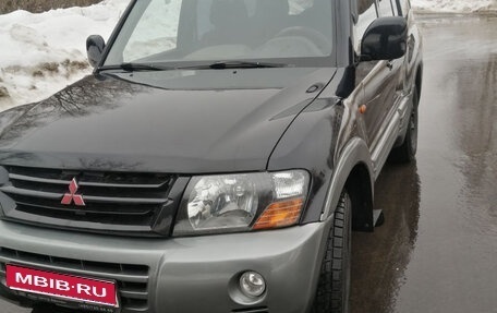 Mitsubishi Pajero III рестайлинг, 2000 год, 1 000 000 рублей, 1 фотография