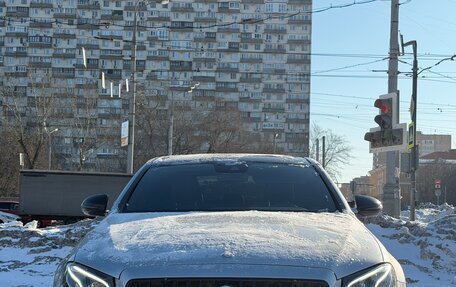 Mercedes-Benz E-Класс, 2017 год, 3 199 999 рублей, 1 фотография