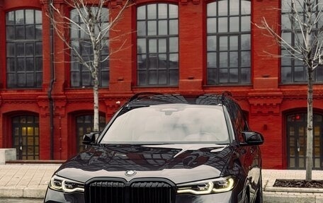 BMW X7, 2021 год, 8 450 000 рублей, 1 фотография