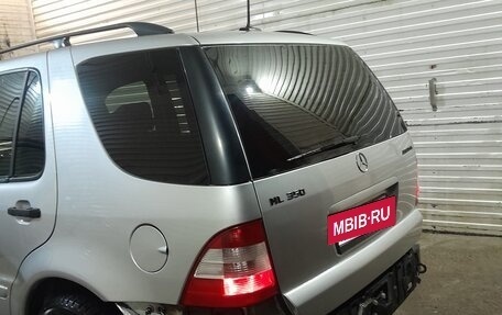 Mercedes-Benz M-Класс, 2003 год, 780 000 рублей, 3 фотография