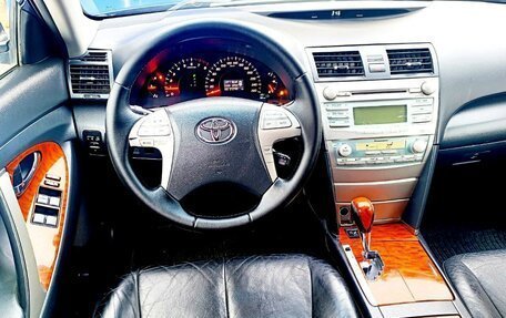 Toyota Camry, 2007 год, 875 000 рублей, 18 фотография