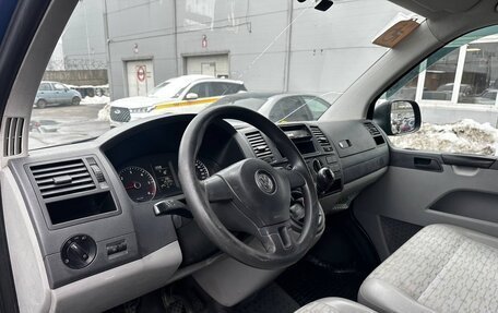 Volkswagen Transporter T5 рестайлинг, 2013 год, 1 800 000 рублей, 8 фотография