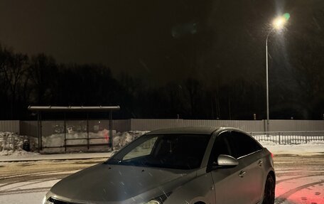 Chevrolet Cruze II, 2011 год, 550 000 рублей, 8 фотография