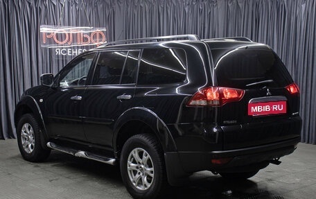 Mitsubishi Pajero Sport II рестайлинг, 2014 год, 1 849 000 рублей, 7 фотография