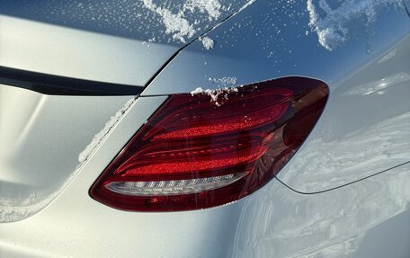 Mercedes-Benz E-Класс, 2017 год, 3 199 999 рублей, 2 фотография