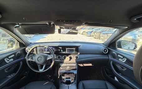 Mercedes-Benz E-Класс, 2017 год, 3 199 999 рублей, 5 фотография