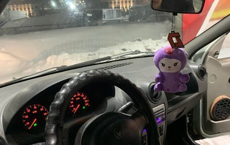 Renault Logan I, 2005 год, 160 000 рублей, 5 фотография