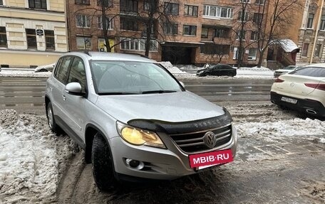 Volkswagen Tiguan I, 2010 год, 780 000 рублей, 2 фотография