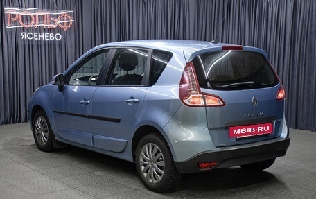 Renault Scenic III, 2011 год, 798 000 рублей, 7 фотография