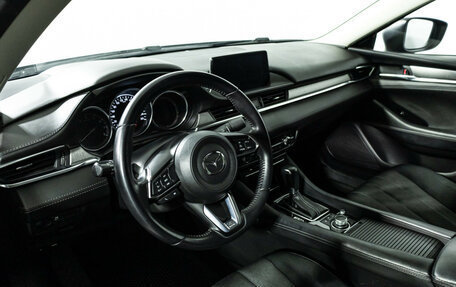 Mazda 6, 2019 год, 2 199 700 рублей, 11 фотография