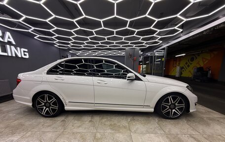 Mercedes-Benz C-Класс, 2012 год, 1 850 000 рублей, 3 фотография