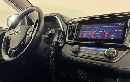 Toyota RAV4, 2018 год, 2 240 000 рублей, 19 фотография