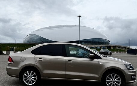 Volkswagen Polo VI (EU Market), 2015 год, 810 000 рублей, 4 фотография