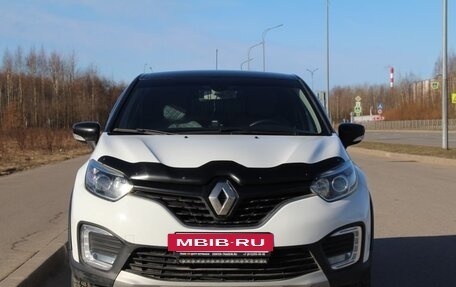 Renault Kaptur I рестайлинг, 2017 год, 1 100 000 рублей, 2 фотография