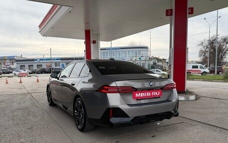 BMW 5 серия, 2023 год, 7 400 000 рублей, 10 фотография