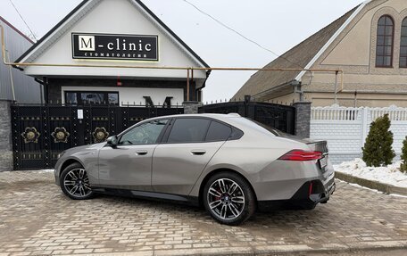 BMW 5 серия, 2023 год, 7 400 000 рублей, 24 фотография