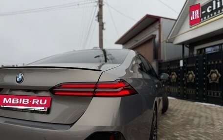 BMW 5 серия, 2023 год, 7 400 000 рублей, 21 фотография