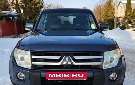 Mitsubishi Pajero IV, 2008 год, 1 570 000 рублей, 2 фотография