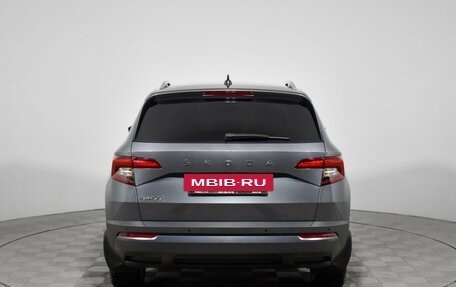 Skoda Karoq I, 2021 год, 2 600 000 рублей, 6 фотография