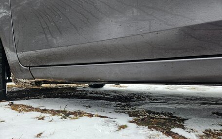 Toyota Yaris III рестайлинг, 2010 год, 750 000 рублей, 13 фотография