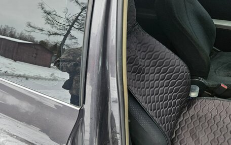 Toyota Yaris III рестайлинг, 2010 год, 750 000 рублей, 9 фотография