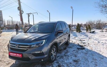 Honda Pilot III рестайлинг, 2016 год, 3 500 000 рублей, 3 фотография