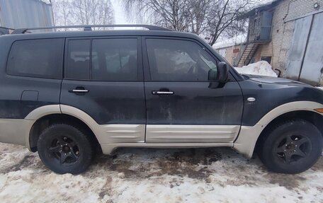 Mitsubishi Montero III, 2002 год, 550 000 рублей, 3 фотография