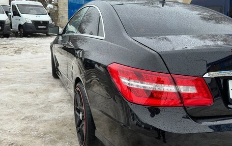 Mercedes-Benz E-Класс, 2012 год, 1 390 000 рублей, 5 фотография