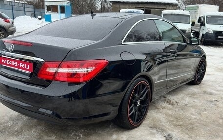 Mercedes-Benz E-Класс, 2012 год, 1 390 000 рублей, 3 фотография
