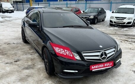 Mercedes-Benz E-Класс, 2012 год, 1 390 000 рублей, 2 фотография