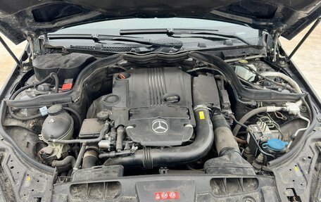 Mercedes-Benz E-Класс, 2012 год, 1 390 000 рублей, 15 фотография