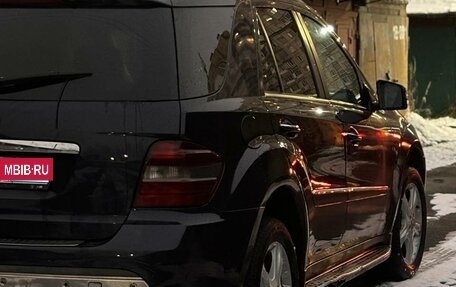 Mercedes-Benz M-Класс, 2005 год, 1 095 000 рублей, 3 фотография