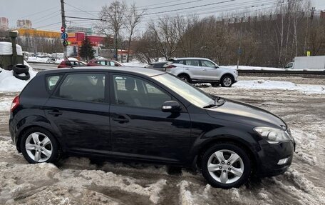 KIA cee'd I рестайлинг, 2011 год, 800 000 рублей, 3 фотография