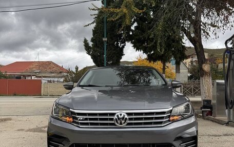 Volkswagen Passat B8 рестайлинг, 2016 год, 1 980 000 рублей, 2 фотография