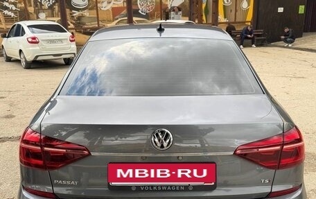 Volkswagen Passat B8 рестайлинг, 2016 год, 1 980 000 рублей, 5 фотография