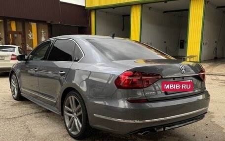 Volkswagen Passat B8 рестайлинг, 2016 год, 1 980 000 рублей, 6 фотография