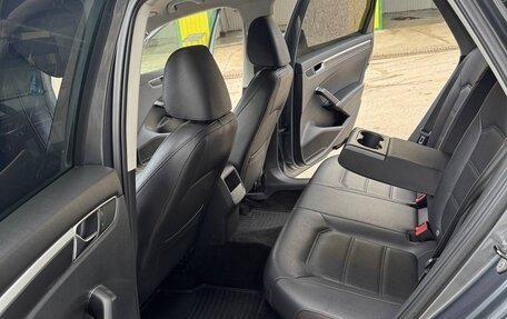 Volkswagen Passat B8 рестайлинг, 2016 год, 1 980 000 рублей, 13 фотография