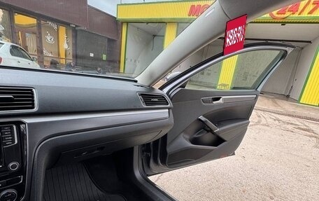 Volkswagen Passat B8 рестайлинг, 2016 год, 1 980 000 рублей, 16 фотография