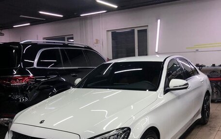 Mercedes-Benz C-Класс, 2018 год, 3 050 000 рублей, 1 фотография