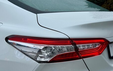 Toyota Camry, 2021 год, 3 550 000 рублей, 7 фотография