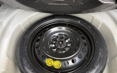 Toyota Camry, 2021 год, 3 550 000 рублей, 40 фотография