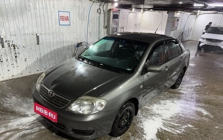 Toyota Corolla, 2004 год, 650 000 рублей, 5 фотография