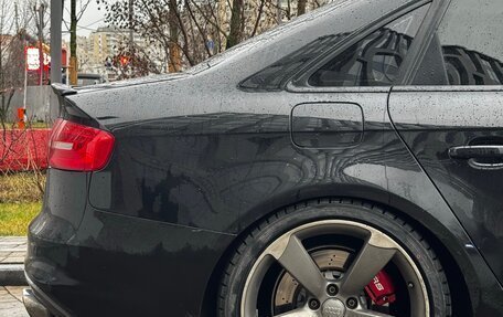 Audi A4, 2012 год, 1 900 000 рублей, 13 фотография