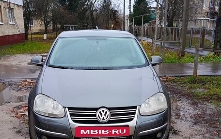 Volkswagen Jetta VI, 2008 год, 655 000 рублей, 3 фотография