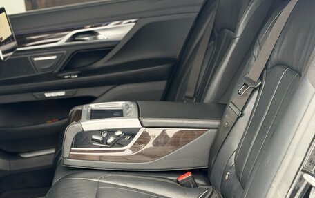 BMW 7 серия, 2017 год, 2 650 000 рублей, 7 фотография