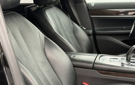 BMW 7 серия, 2017 год, 2 650 000 рублей, 9 фотография